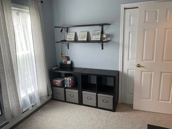 3 bed, 2 bath apartment for rent at 53-E Cummings Ln Unit WINTER RENT, South Westport — photo 23 of 25