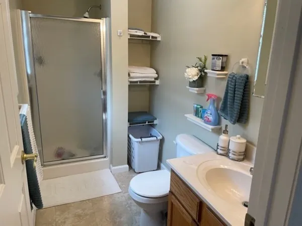 3 bed, 2 bath apartment for rent at 53-E Cummings Ln Unit WINTER RENT, South Westport — photo 19 of 25