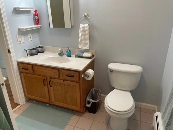 3 bed, 2 bath apartment for rent at 53-E Cummings Ln Unit WINTER RENT, South Westport — photo 25 of 25