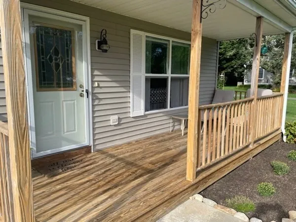 3 bed, 2 bath apartment for rent at 53-E Cummings Ln Unit WINTER RENT, South Westport — photo 5 of 25