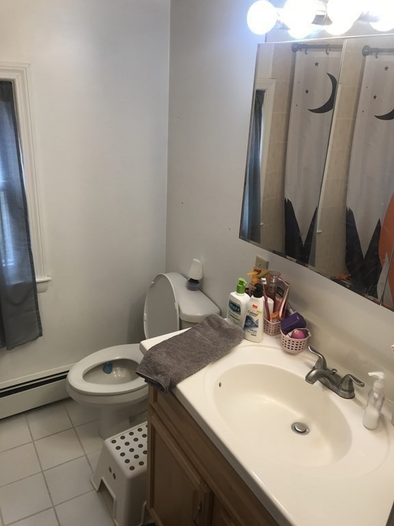4 bed, 2 bath apartment for rent at 53 Elinor Rd, Newton Highlands — photo 20 of 29