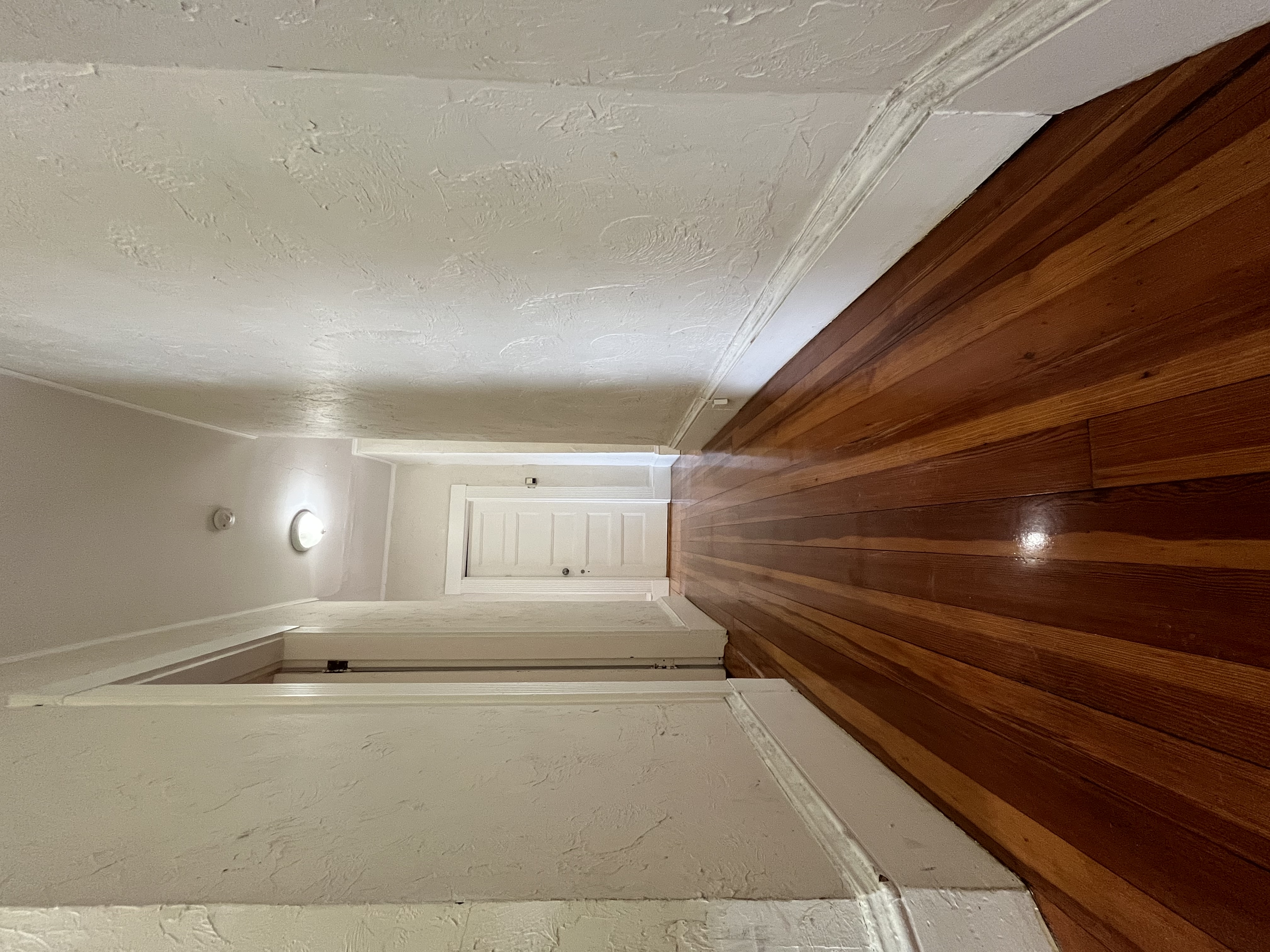 3 bed, 1 bath apartment for rent at 53 Elm St Unit 2, Spring Hill — photo 6 of 14