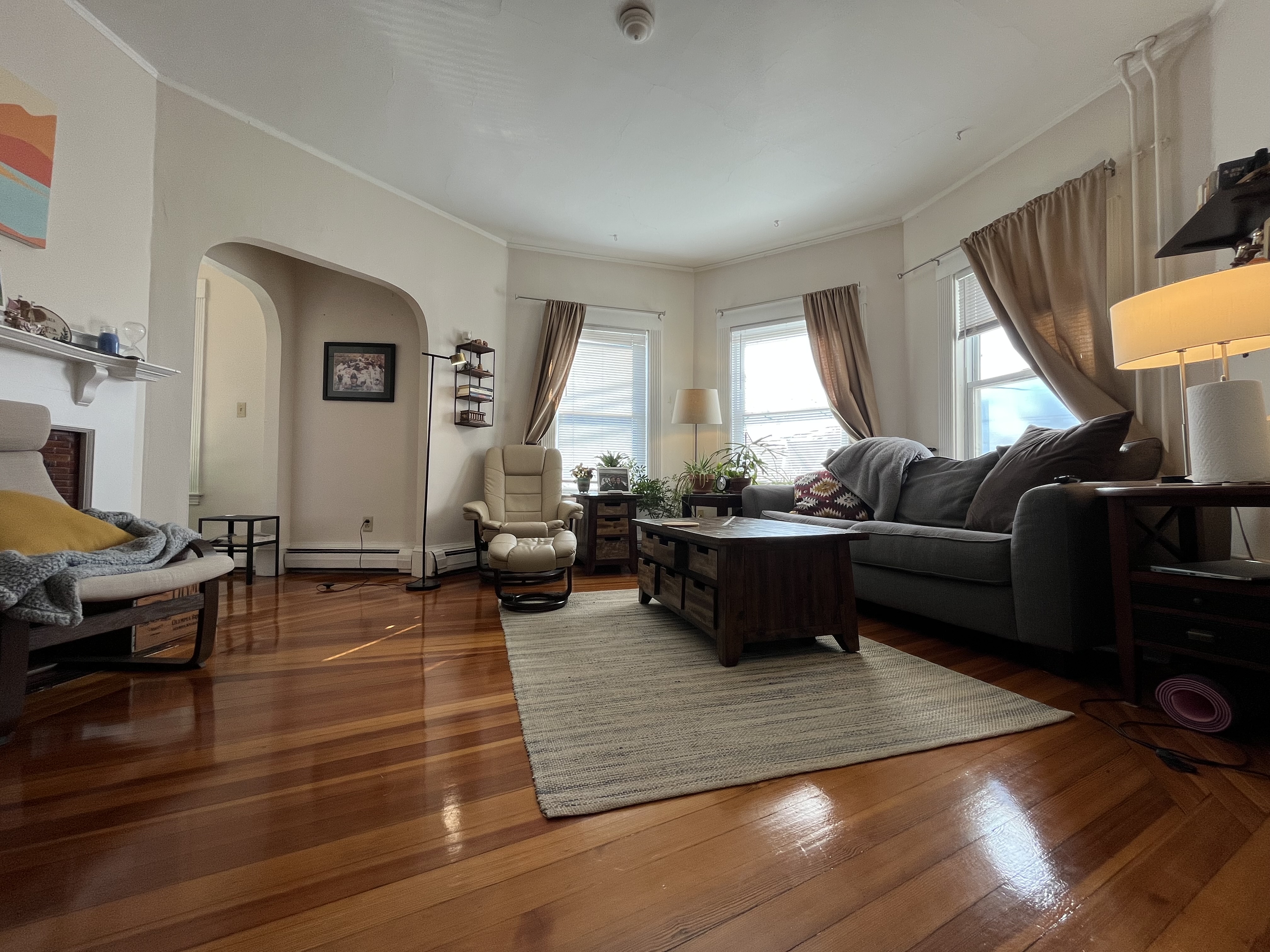 3 bed, 1 bath apartment for rent at 53 Elm St Unit 2, Spring Hill — photo 1 of 14