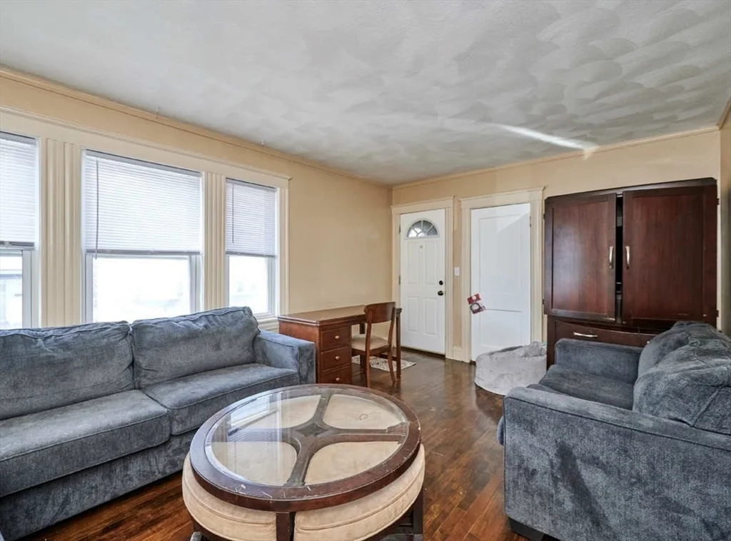 2 bed, 1 bath apartment for rent at 53 Fairfax St Unit 1, Teele Square — photo 3 of 15