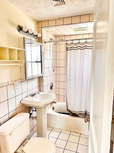 3 bed, 1 bath apartment for rent at 53 Fairfax St Unit 2, West Somerville — photo 24 of 29