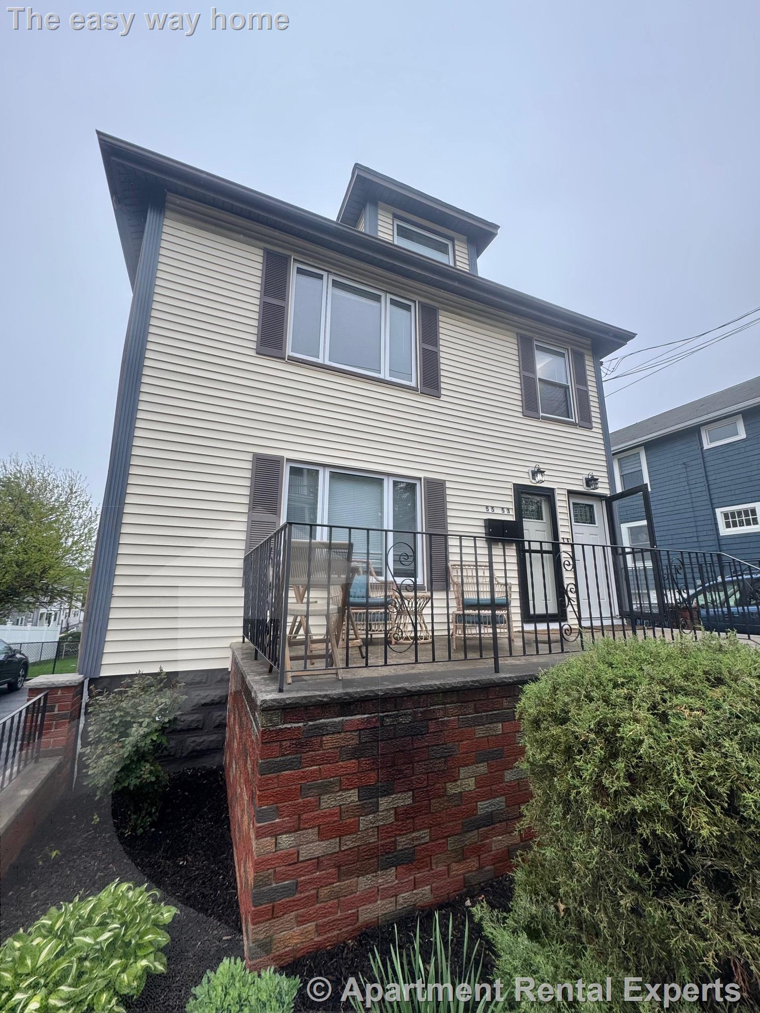 2 bed, 1 bath apartment for rent at 53 Farragut Ave Unit 2, Teele Square — photo 1 of 18
