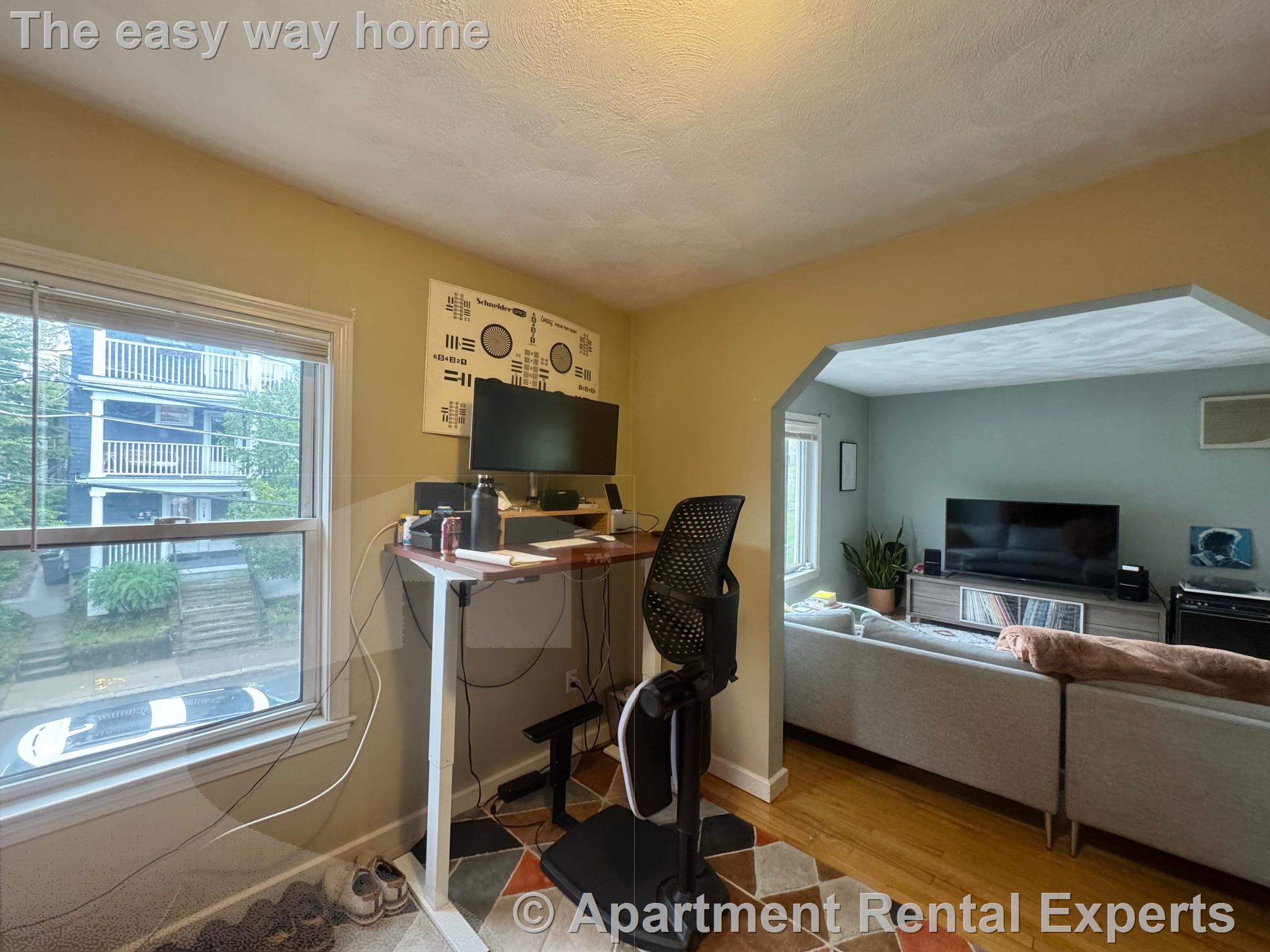 2 bed, 1 bath apartment for rent at 53 Farragut Ave Unit 2, Teele Square — photo 5 of 18