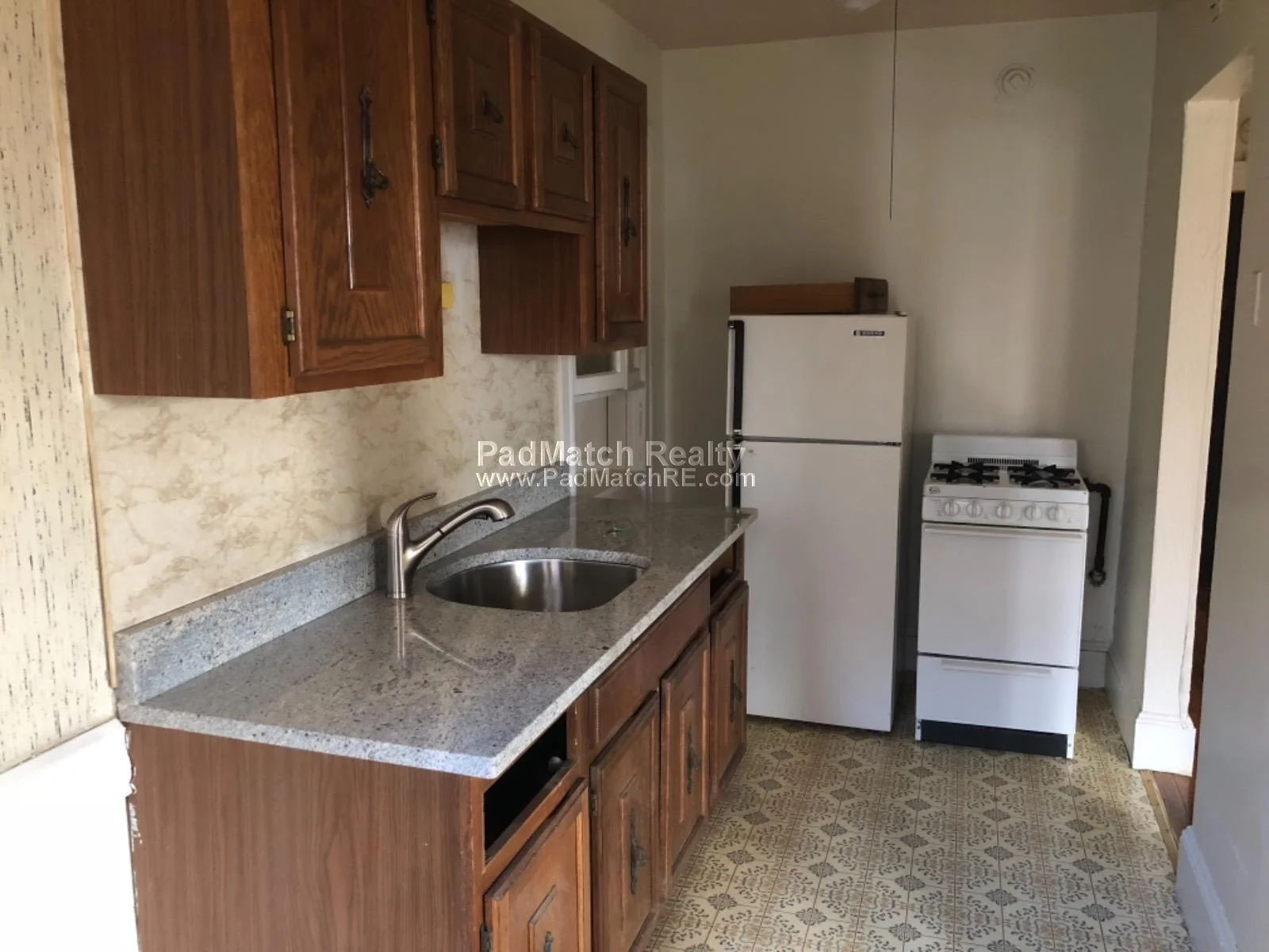 1 bed, 1 bath apartment for rent at 53 Fellsway Unit 1, Medford — photo 4 of 7