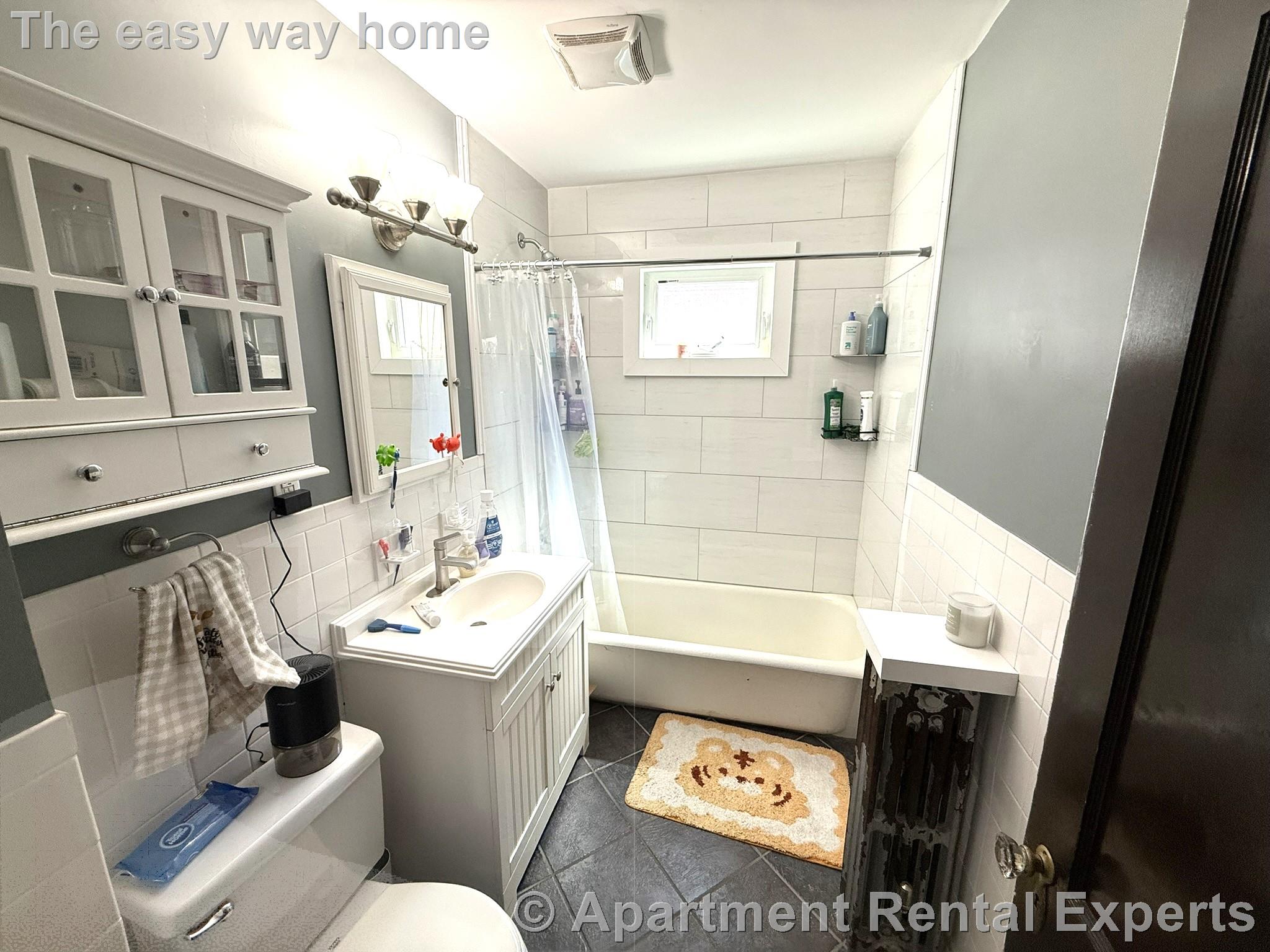 2 bed, 1 bath apartment for rent at 53 Forest St Unit 1, Medford Square — photo 13 of 14