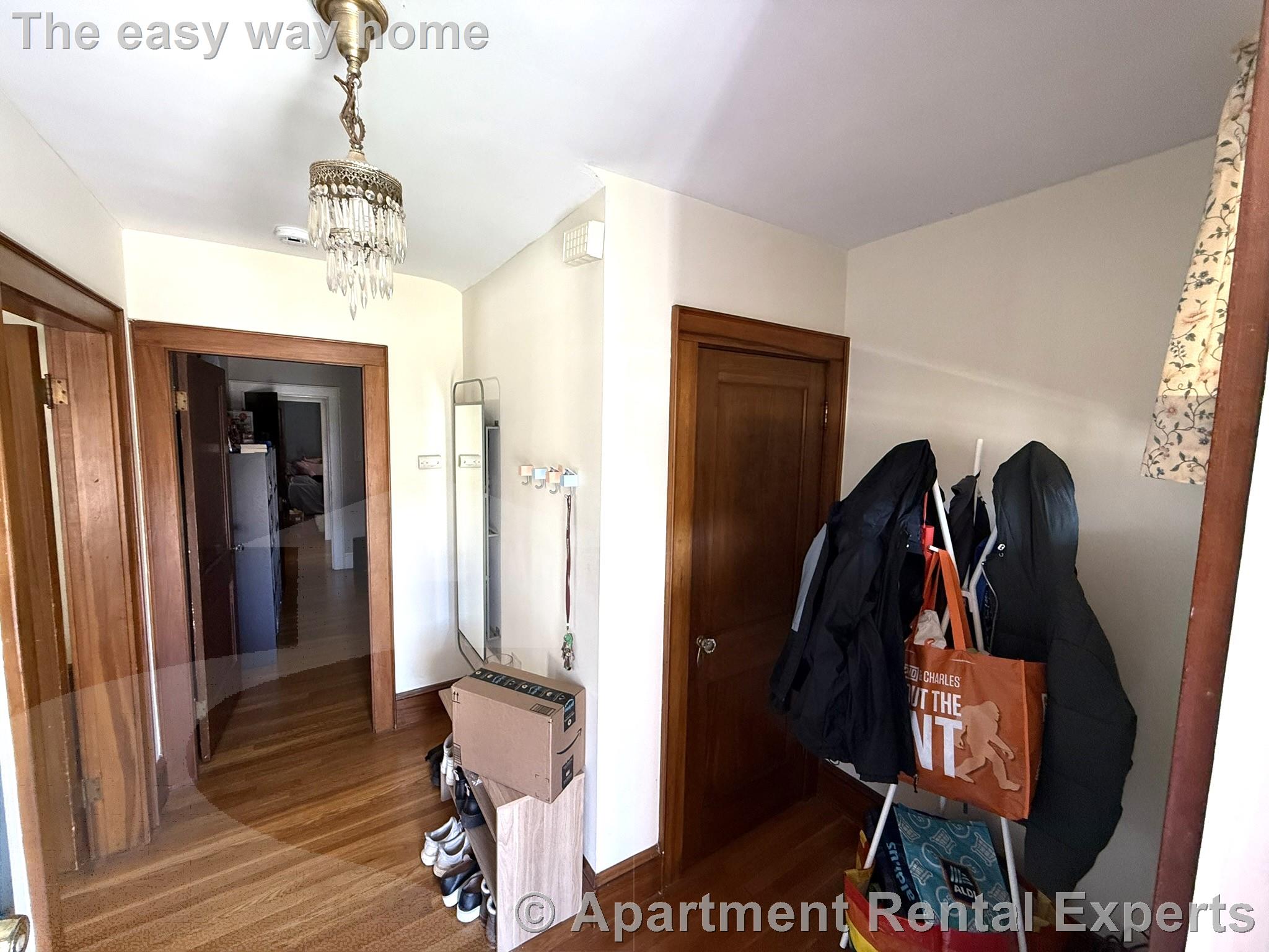 2 bed, 1 bath apartment for rent at 53 Forest St Unit 1, Medford Square — photo 6 of 14
