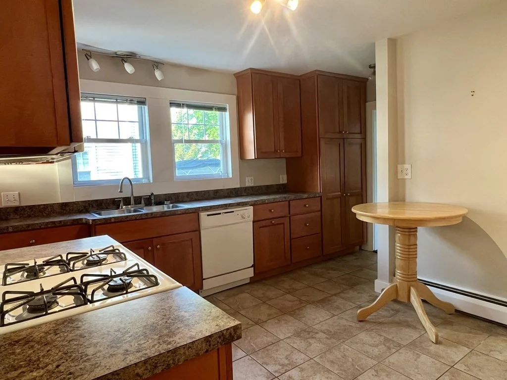 2 bed, 1 bath apartment for rent at 53 Foster Rd Unit 53, Belmont — photo 7 of 12
