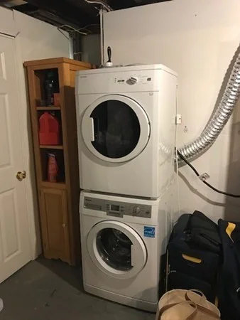2 bed, 1 bath apartment for rent at 53 Foster Rd Unit 53, Belmont — photo 12 of 12