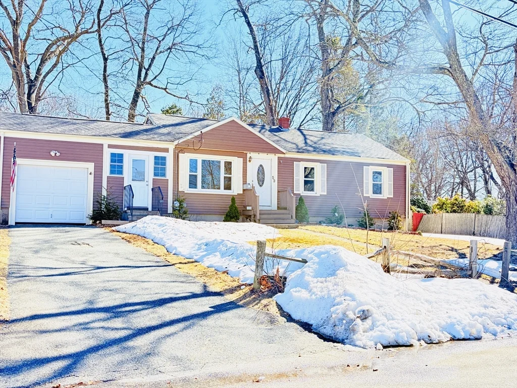 5 bed, 2 bath apartment for rent at 53 Gale Rd Unit 0, Weymouth