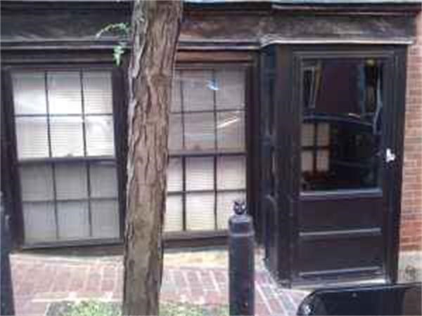 1 bed, 1 bath apartment for rent at 53 Garden St Unit B, Beacon Hill — photo 3 of 12