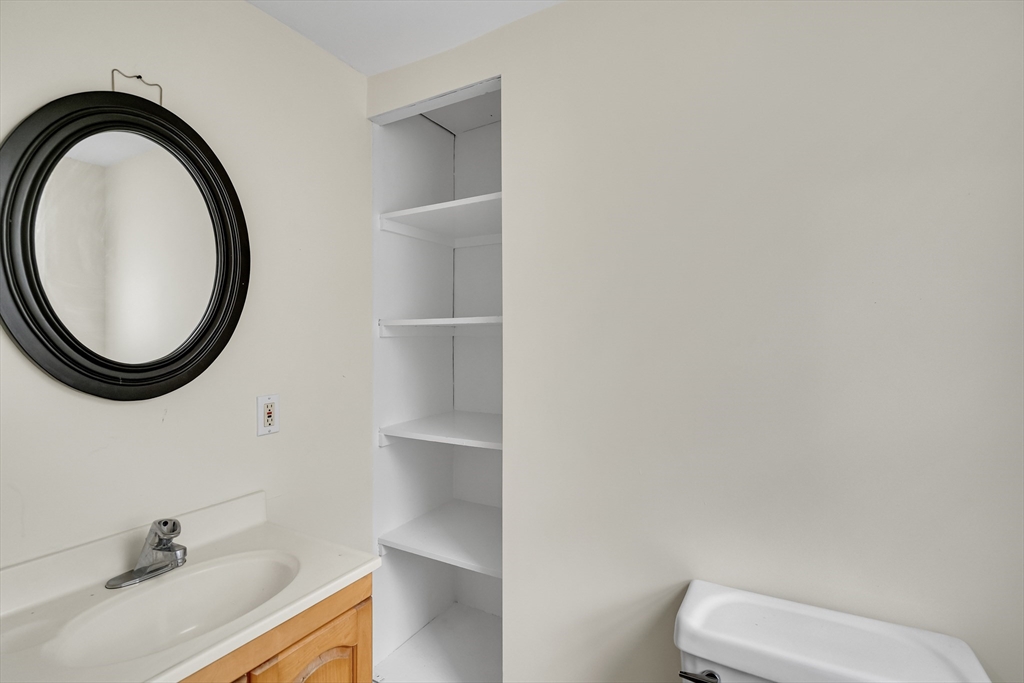 6 bed, 2 bath apartment for rent at 53 Gardner St Unit 2, Allston — photo 6 of 14