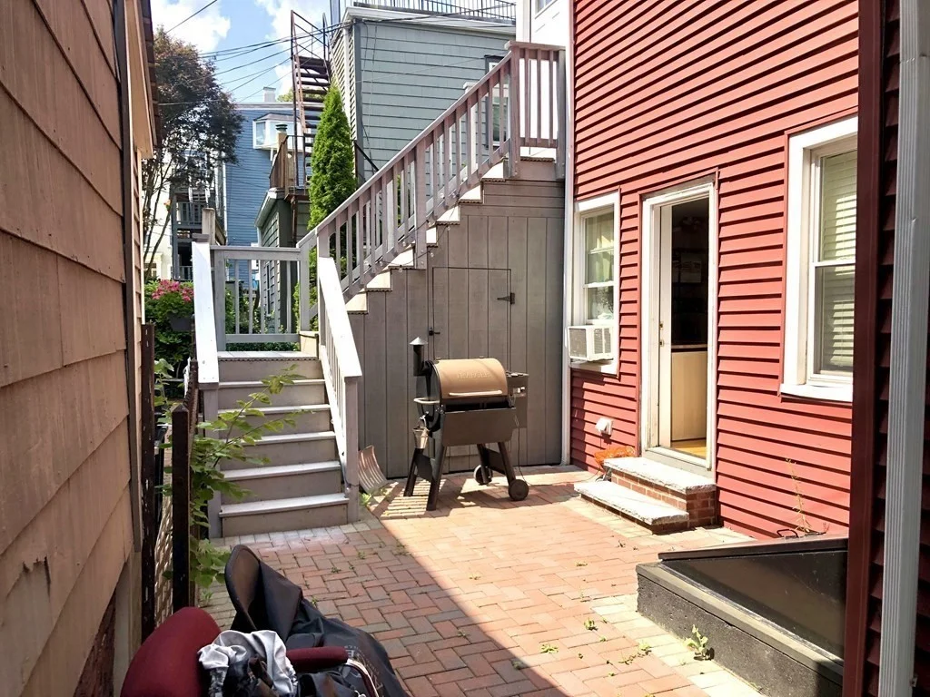 2 bed, 1 bath apartment for rent at 53 Green Unit 1, Charlestown — photo 13 of 13