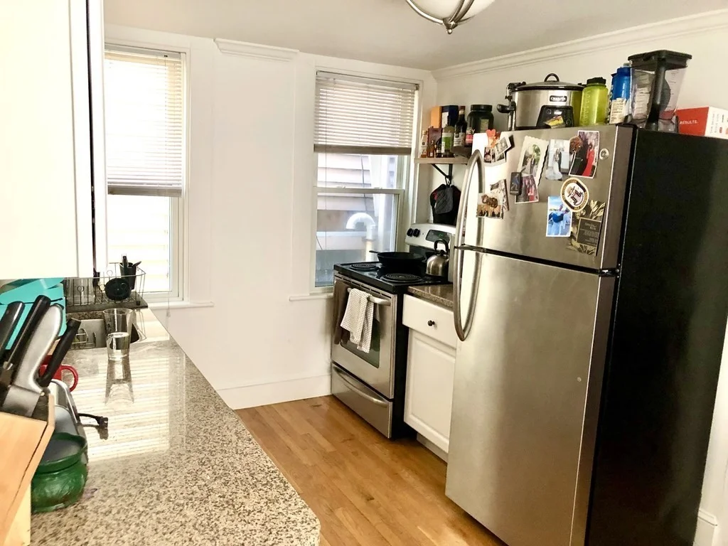 2 bed, 1 bath apartment for rent at 53 Green Unit 1, Charlestown — photo 4 of 13