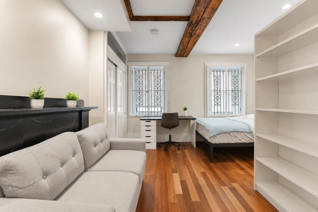 Studio bed, 1 bath apartment for rent at 53 Hancock St Unit 1, Beacon Hill — photo 4 of 6