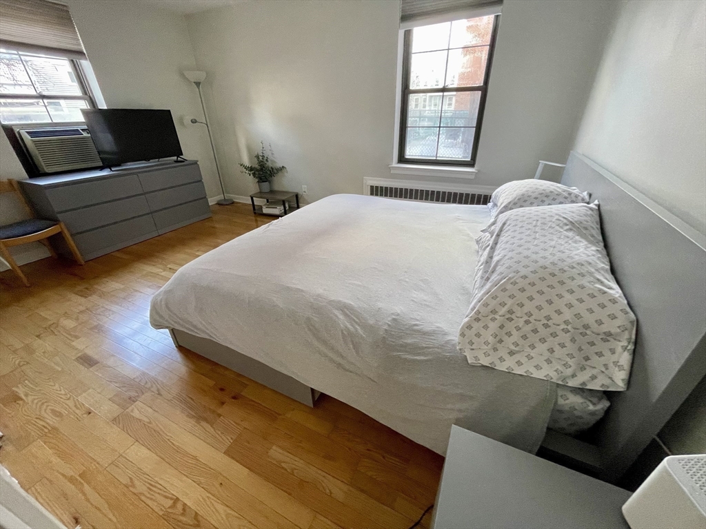 3 bed, 2 bath apartment for rent at 53 Harvard Ave Unit 2, Harvard Avenue — photo 10 of 23