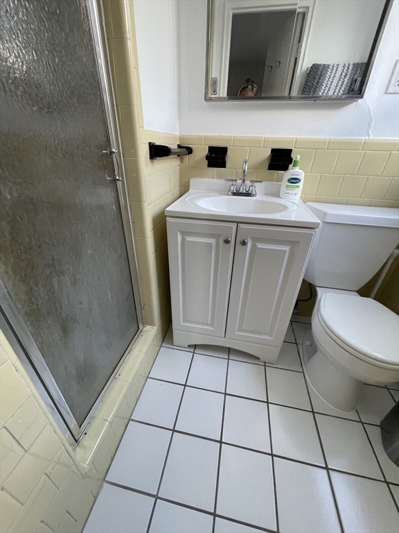 3 bed, 2 bath apartment for rent at 53 Harvard Ave Unit 2, Harvard Avenue — photo 14 of 23