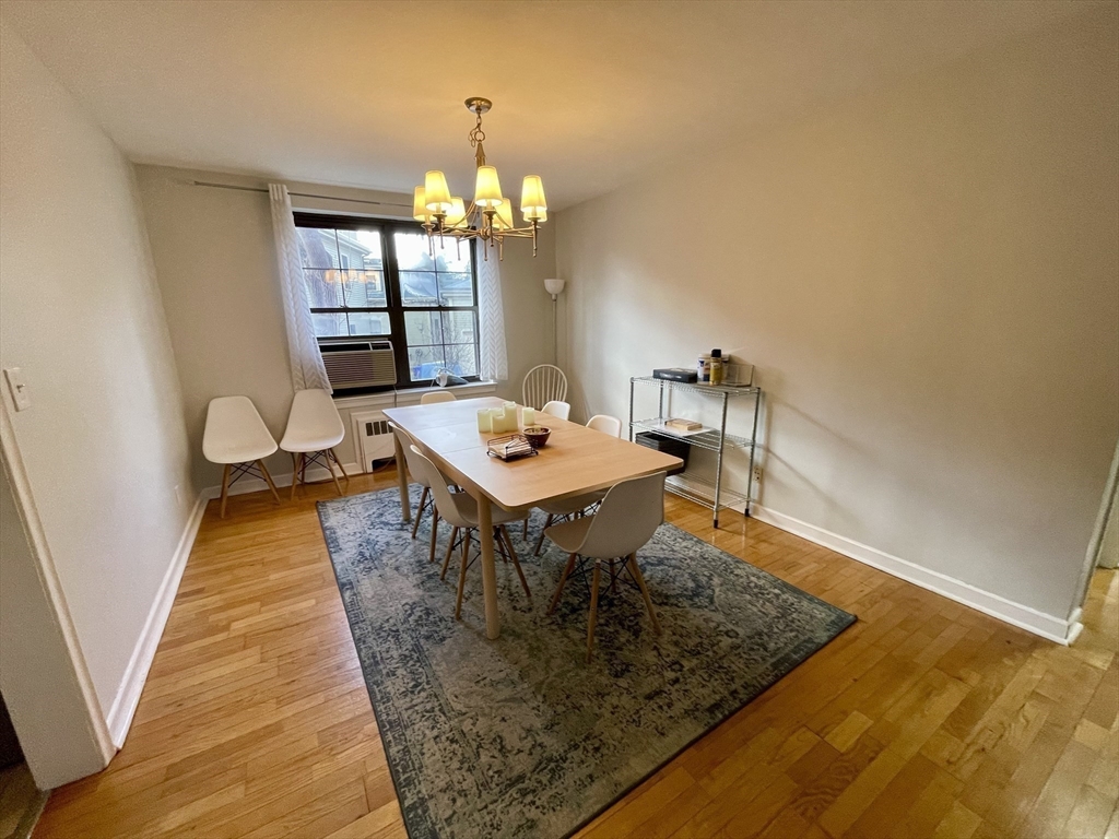 3 bed, 2 bath apartment for rent at 53 Harvard Ave Unit 2, Harvard Avenue — photo 5 of 23