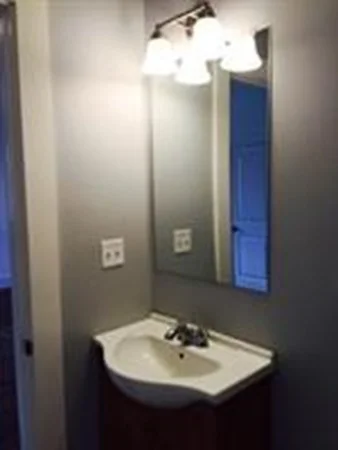 3 bed, 1 bath apartment for rent at 53 Heath St Unit 2, Jamaica Plain — photo 9 of 14