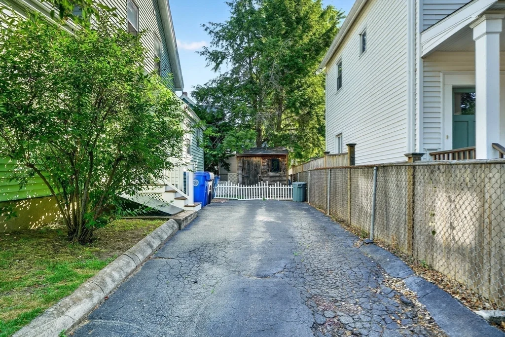 2 bed, 1 bath apartment for rent at 53 Henderson St, Arlington — photo 37 of 37