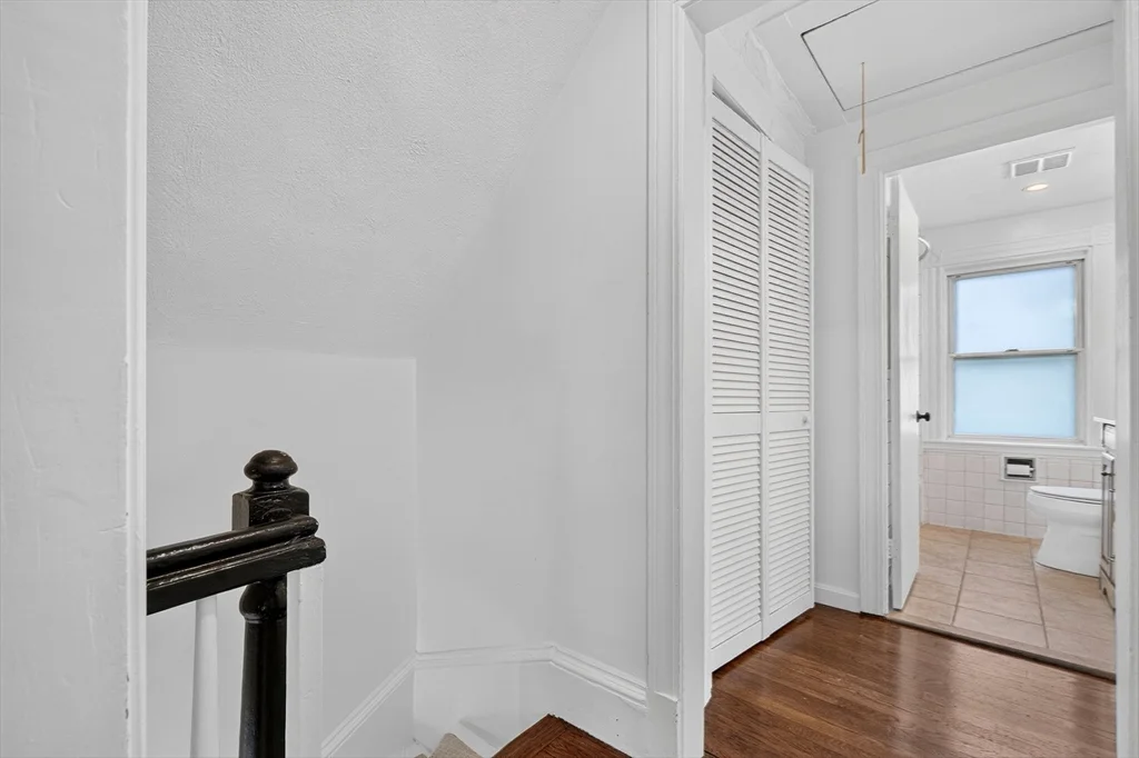 2 bed, 1 bath apartment for rent at 53 Henderson St, Arlington — photo 28 of 37