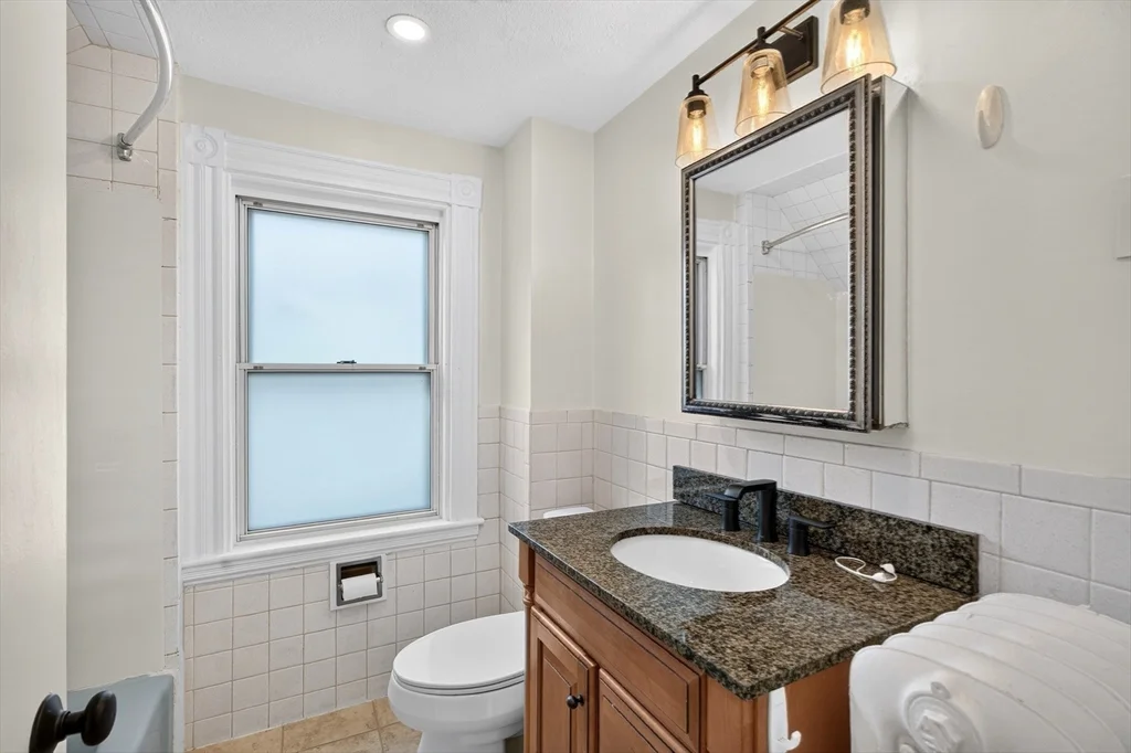 2 bed, 1 bath apartment for rent at 53 Henderson St, Arlington — photo 29 of 37