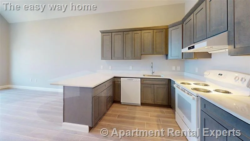 2 bed, 2 bath apartment for rent at 53 Hill Rd Unit 503, Belmont — photo 1 of 7