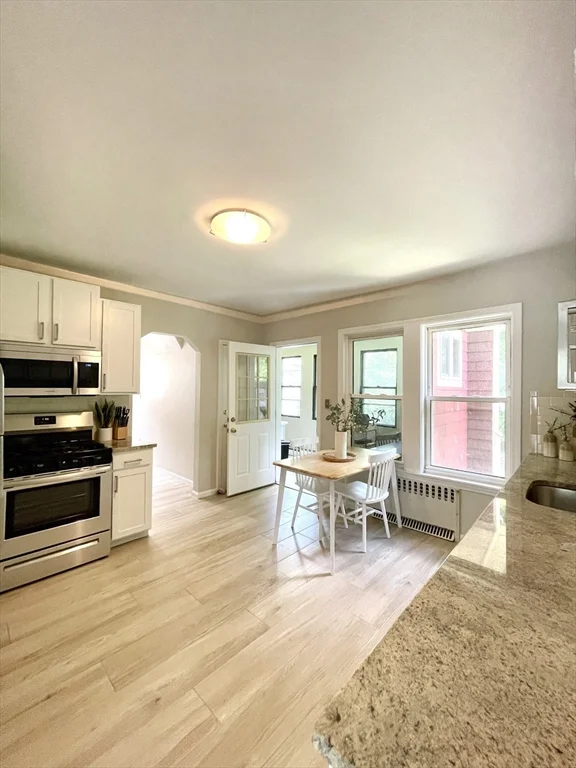 5 bed, 1 bath apartment for rent at 53 Hillsdale Unit 1, Boston — photo 8 of 35