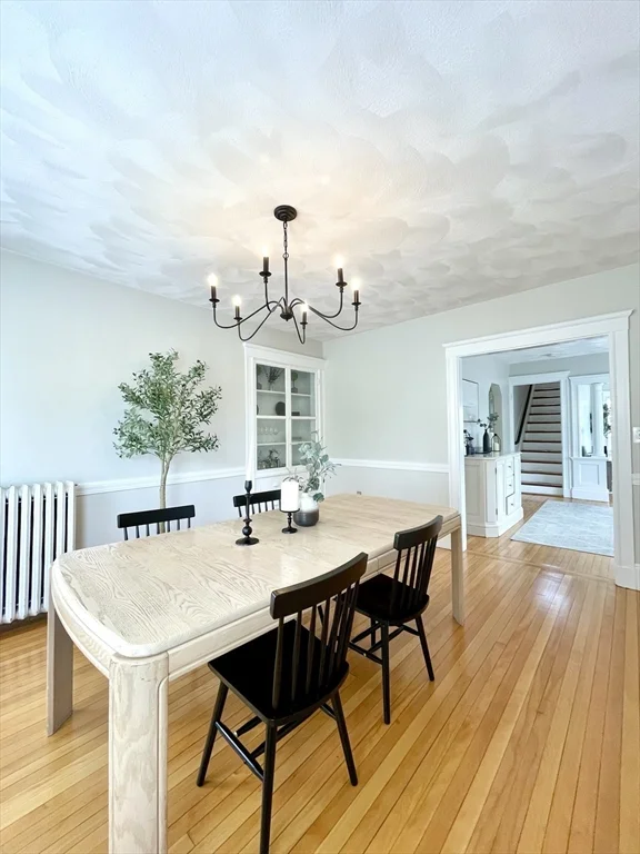 5 bed, 1 bath apartment for rent at 53 Hillsdale Unit 1, Boston — photo 6 of 35