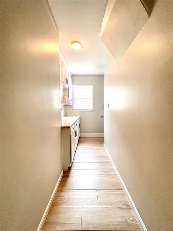 5 bed, 1 bath apartment for rent at 53 Hillsdale Unit 1, Boston — photo 11 of 35