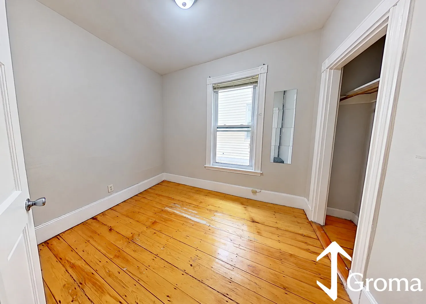 4 bed, 1 bath apartment for rent at 53 Hillside St Unit 3, Mission Hill — photo 5 of 9
