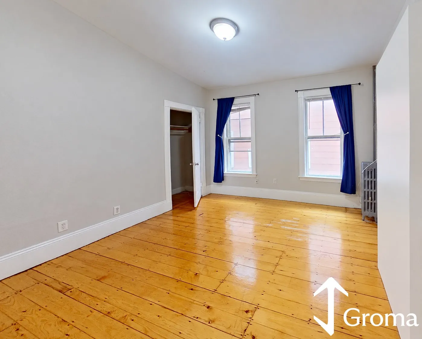 4 bed, 1 bath apartment for rent at 53 Hillside St Unit 3, Mission Hill — photo 7 of 9