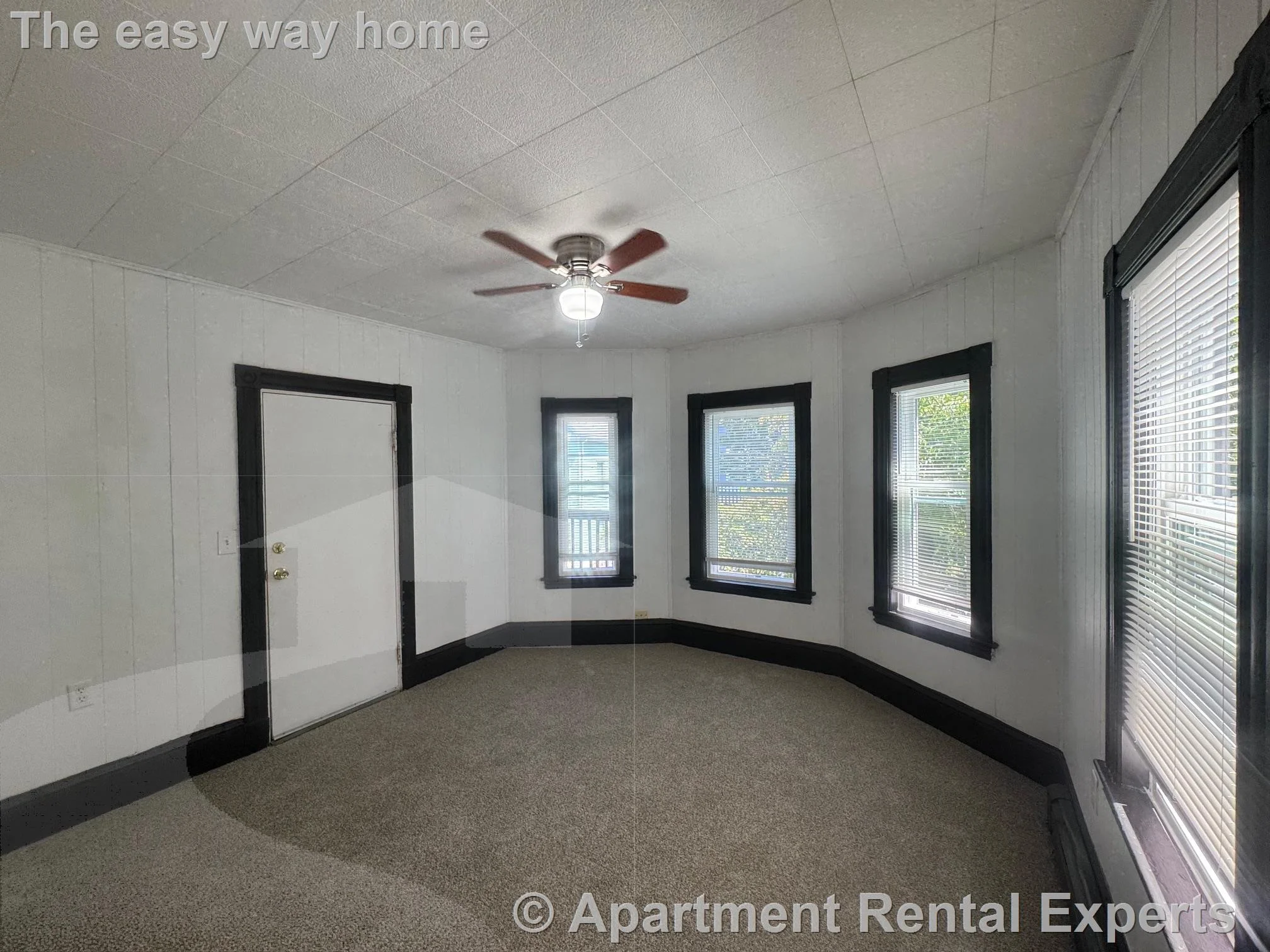 1 bed, 1 bath apartment for rent at 53 Hinckley St Unit 2, Magoun Square — photo 3 of 13