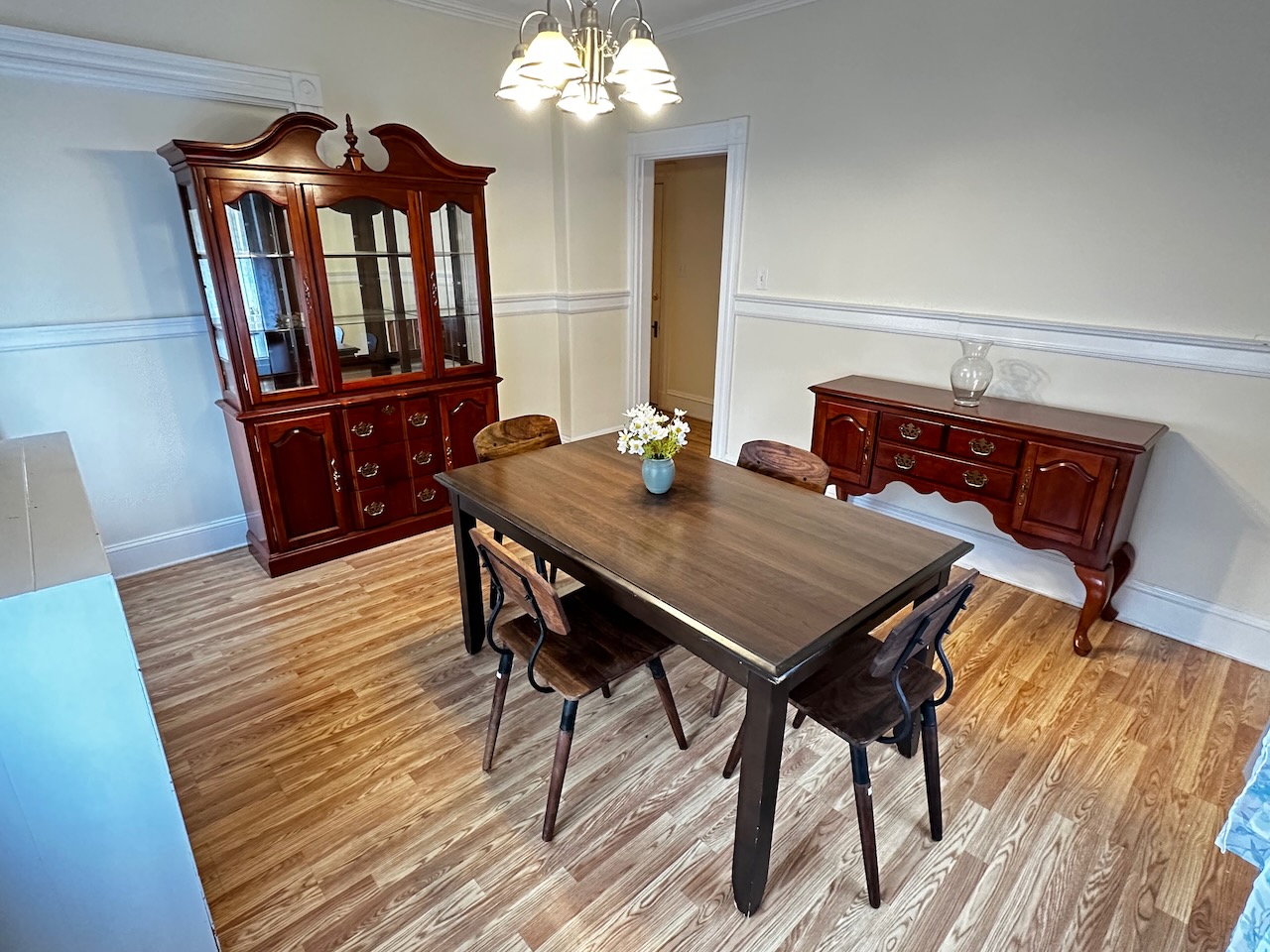 6 bed, 3.5 bath apartment for rent at 53 Hopedale St Unit 53, Allston — photo 6 of 29