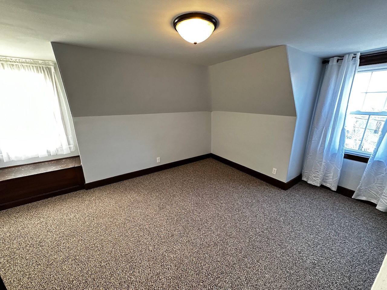 6 bed, 3.5 bath apartment for rent at 53 Hopedale St Unit 53, Allston — photo 22 of 29