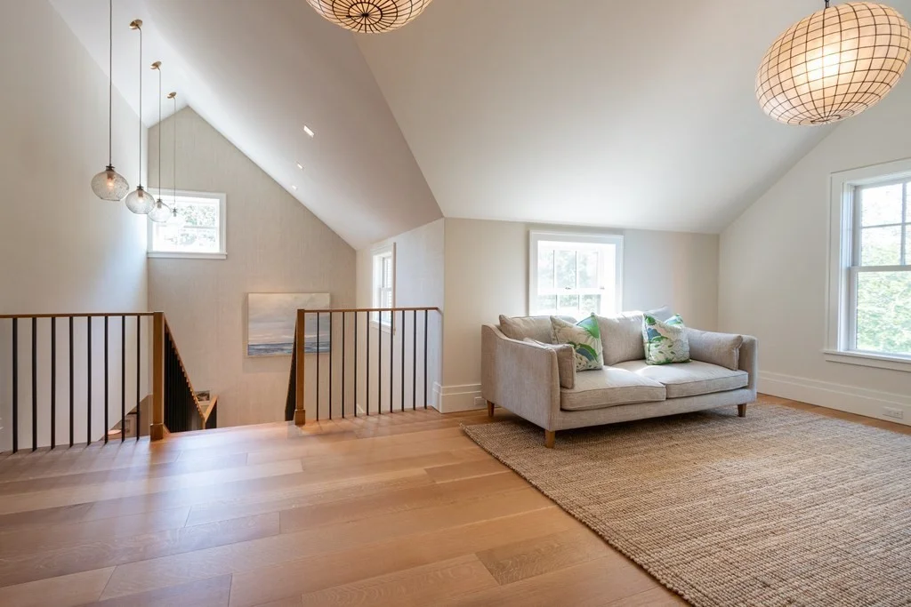 6 bed, 4+ bath apartment for rent at 53 Hummock Pond Rd, Nantucket — photo 17 of 23