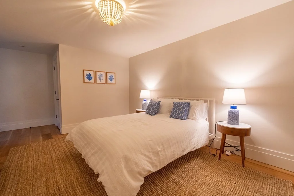 6 bed, 4+ bath apartment for rent at 53 Hummock Pond Rd, Nantucket — photo 13 of 23