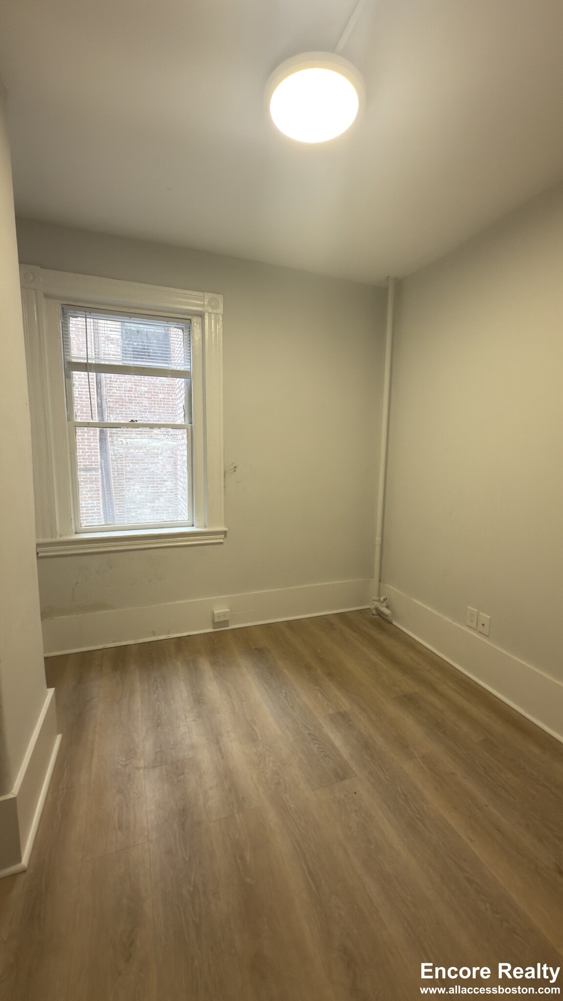 2 bed, 1 bath apartment for rent at 53 Joy St Unit 22, Beacon Hill — photo 9 of 21