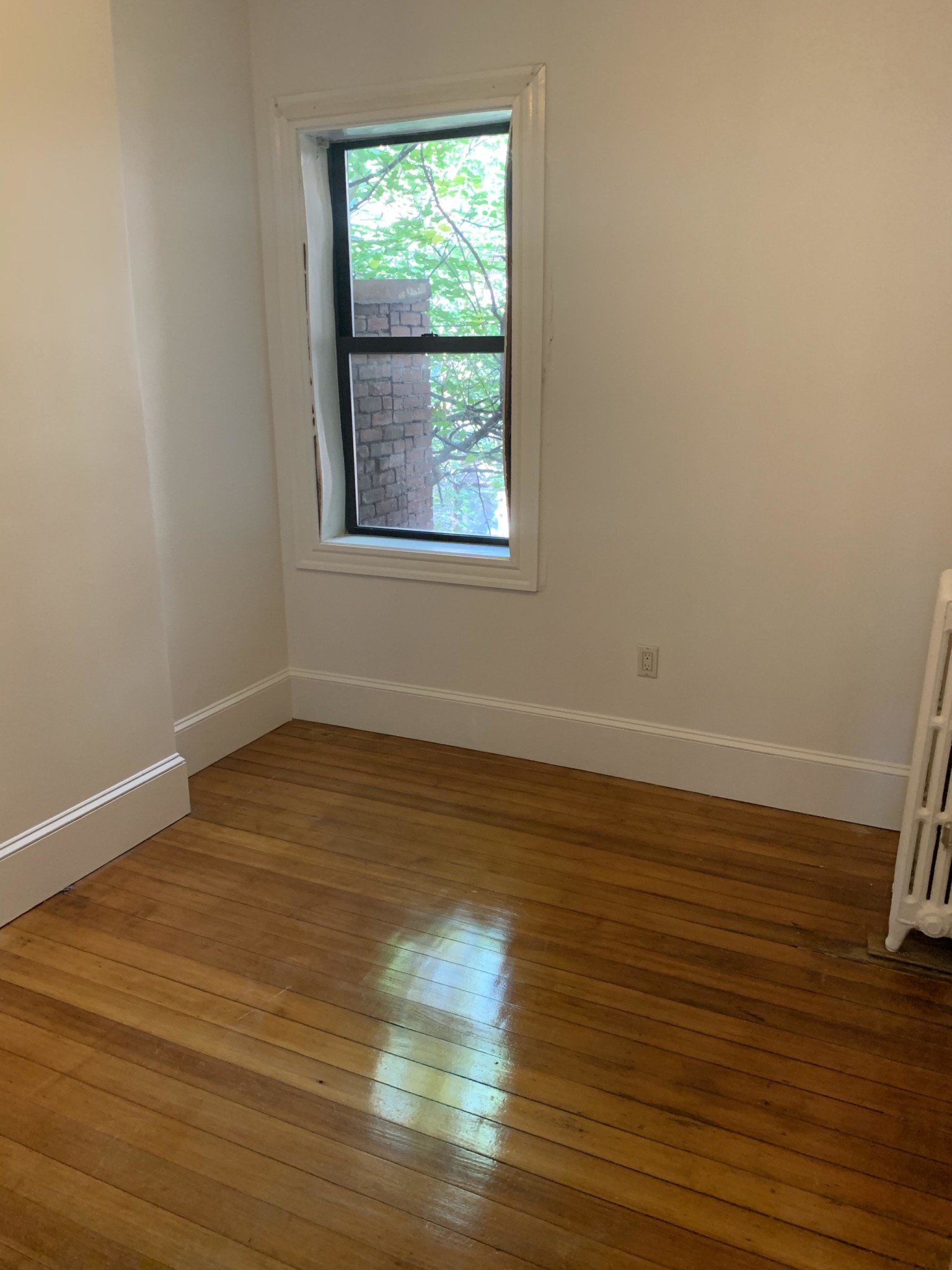 3 bed, 1 bath apartment for rent at 53 Joy St Unit 4, Beacon Hill — photo 8 of 10