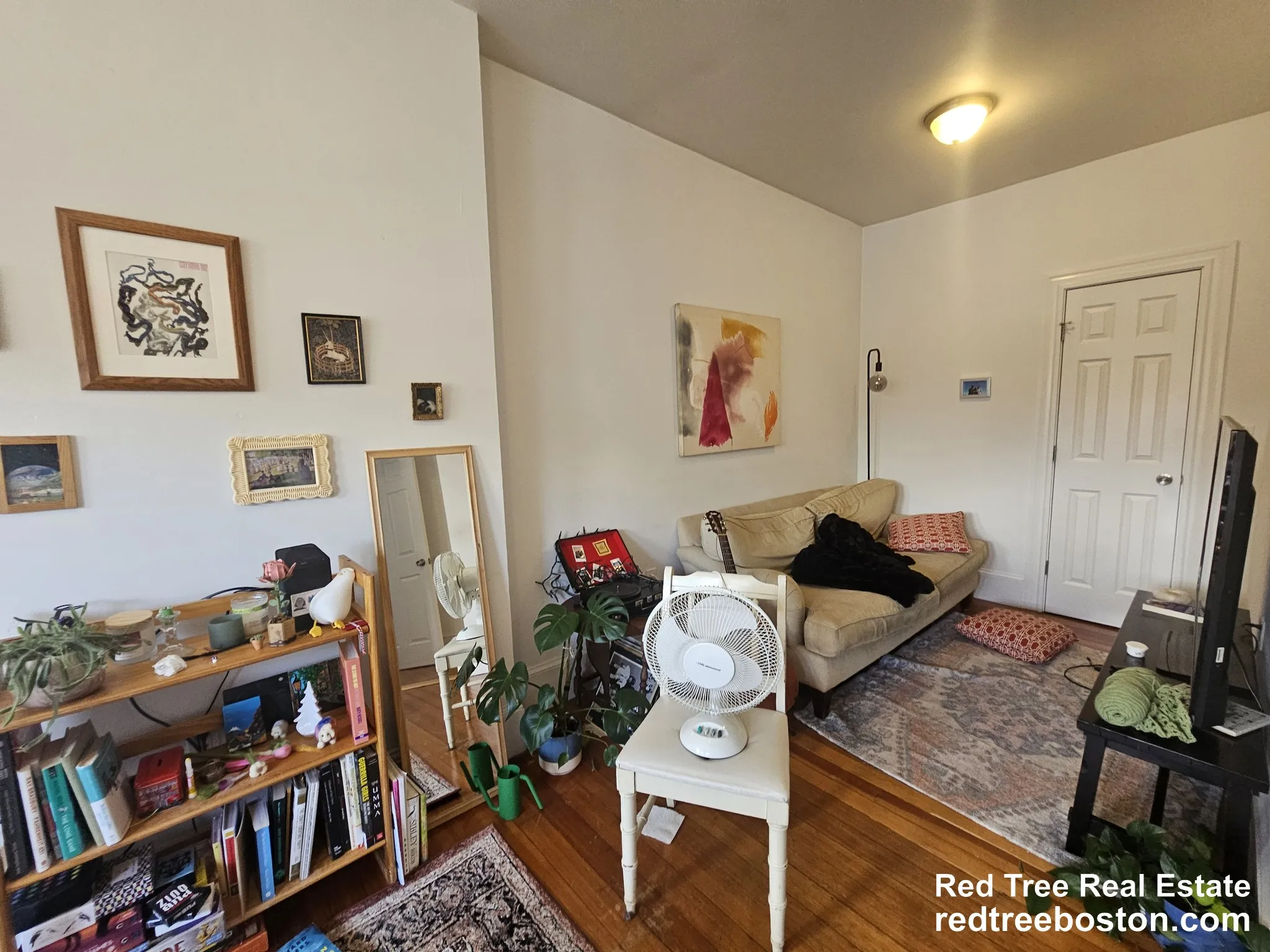 2.5 bed, 1 bath apartment for rent at 53 Joy St Unit 4, Beacon Hill — photo 10 of 21