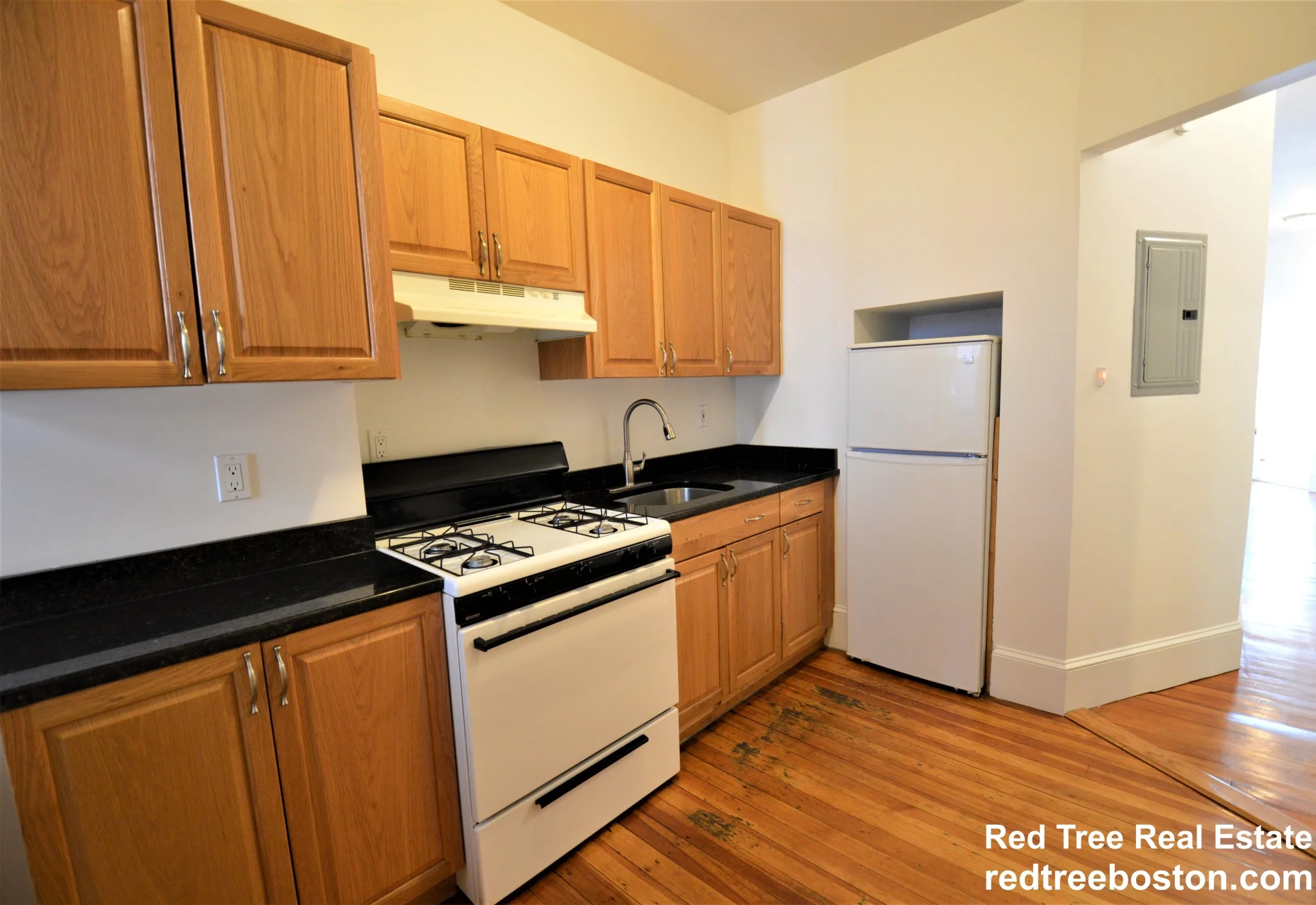 2.5 bed, 1 bath apartment for rent at 53 Joy St Unit 4, Beacon Hill — photo 21 of 21