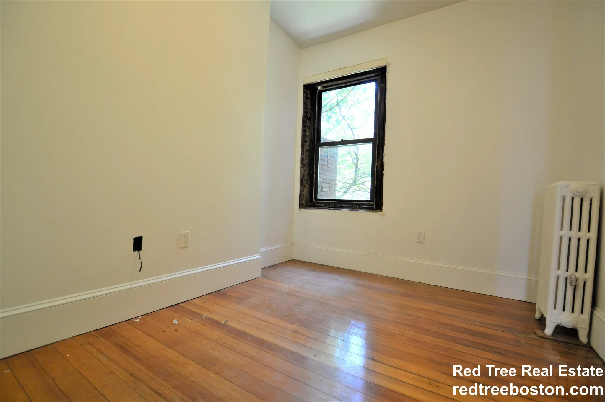 2.5 bed, 1 bath apartment for rent at 53 Joy St Unit 4, Beacon Hill — photo 15 of 21