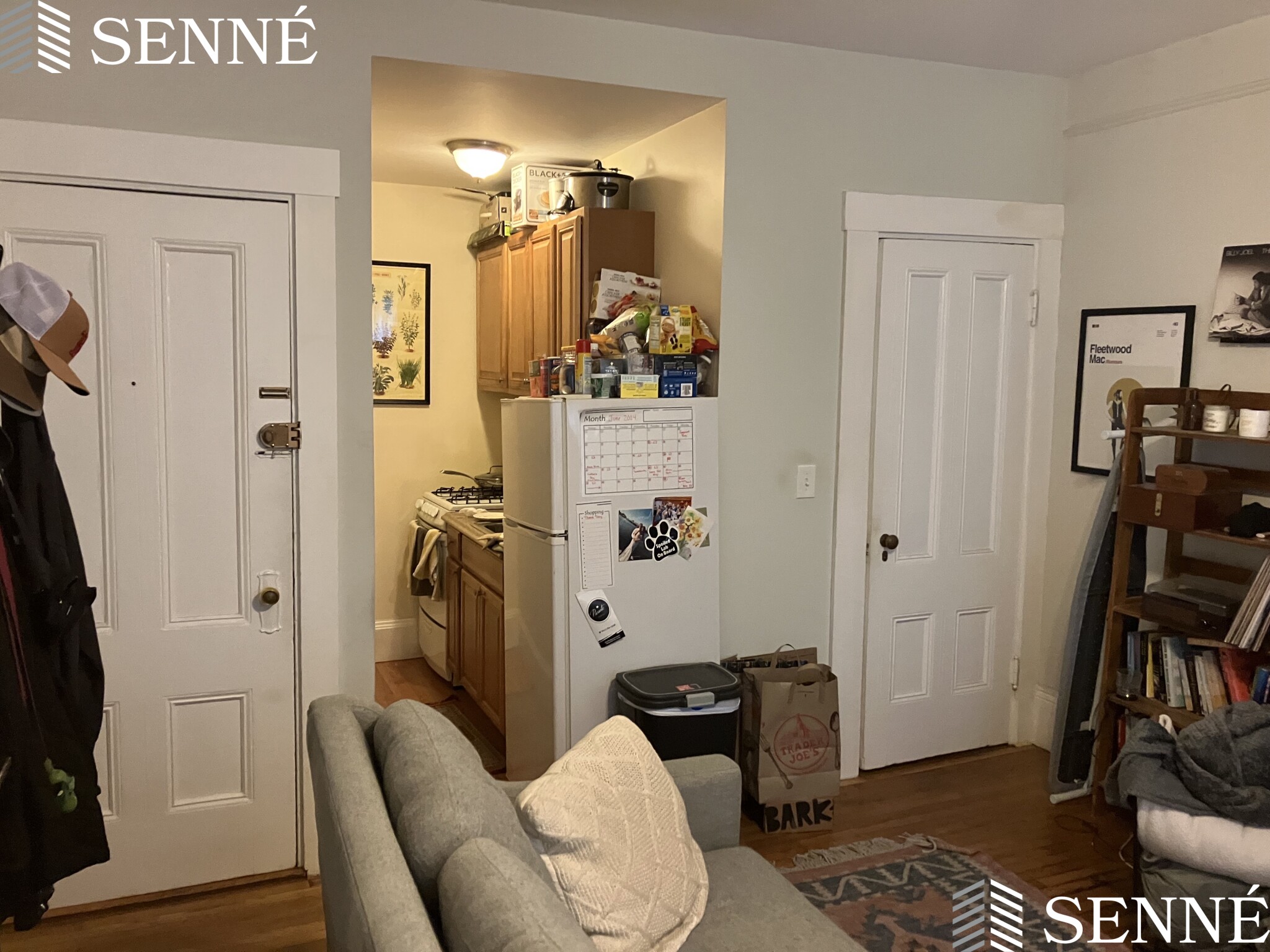 1 bed, 1 bath apartment for rent at 53 Laurel St Unit 3, Ward Two — photo 3 of 7