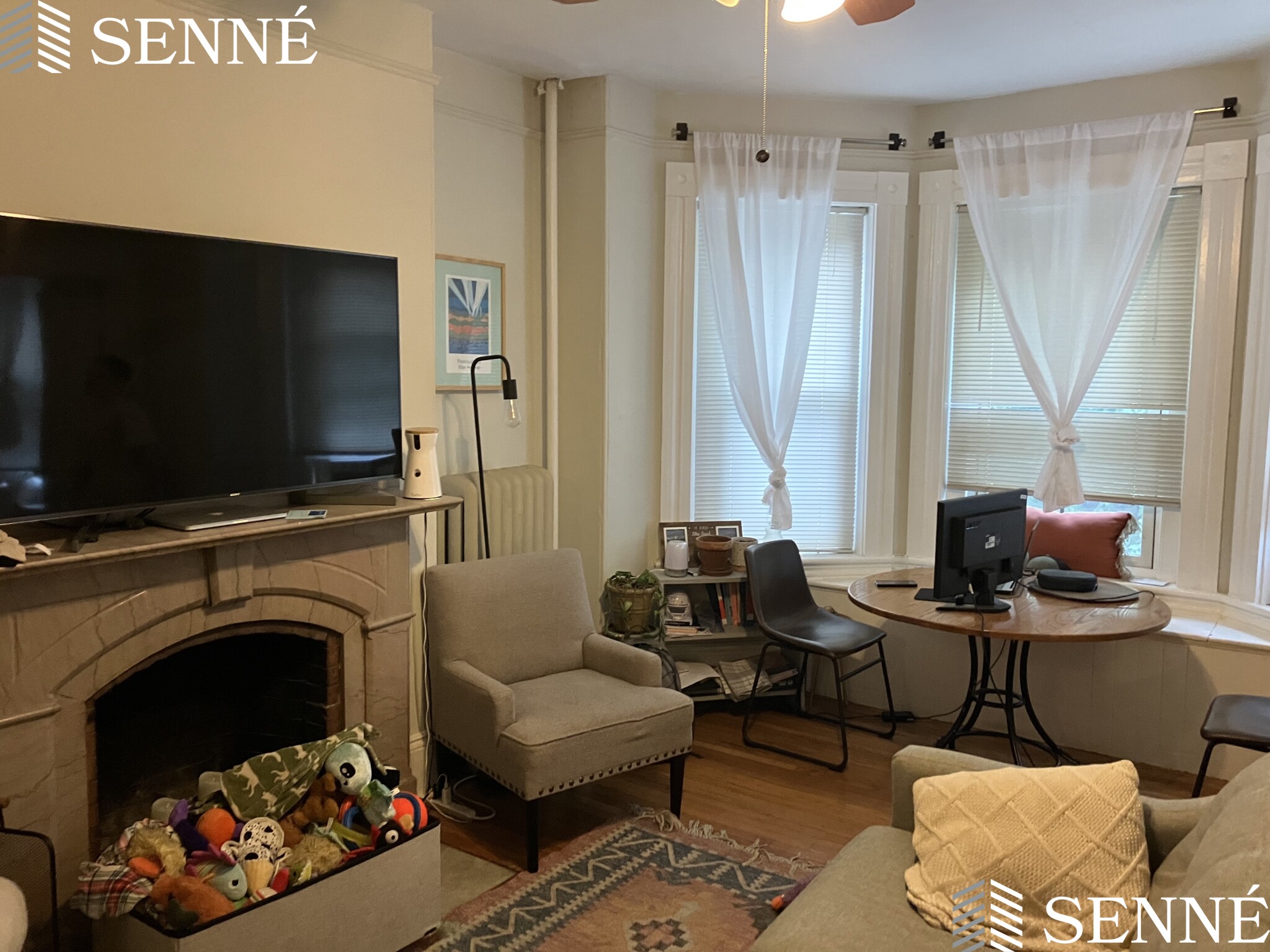 1 bed, 1 bath apartment for rent at 53 Laurel St Unit 3, Ward Two — photo 2 of 7