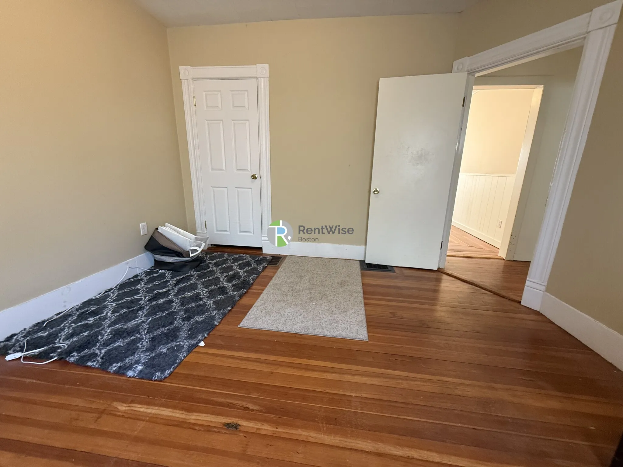3 bed, 1 bath apartment for rent at 53 Litchfield St Unit 0, Brighton — photo 11 of 16