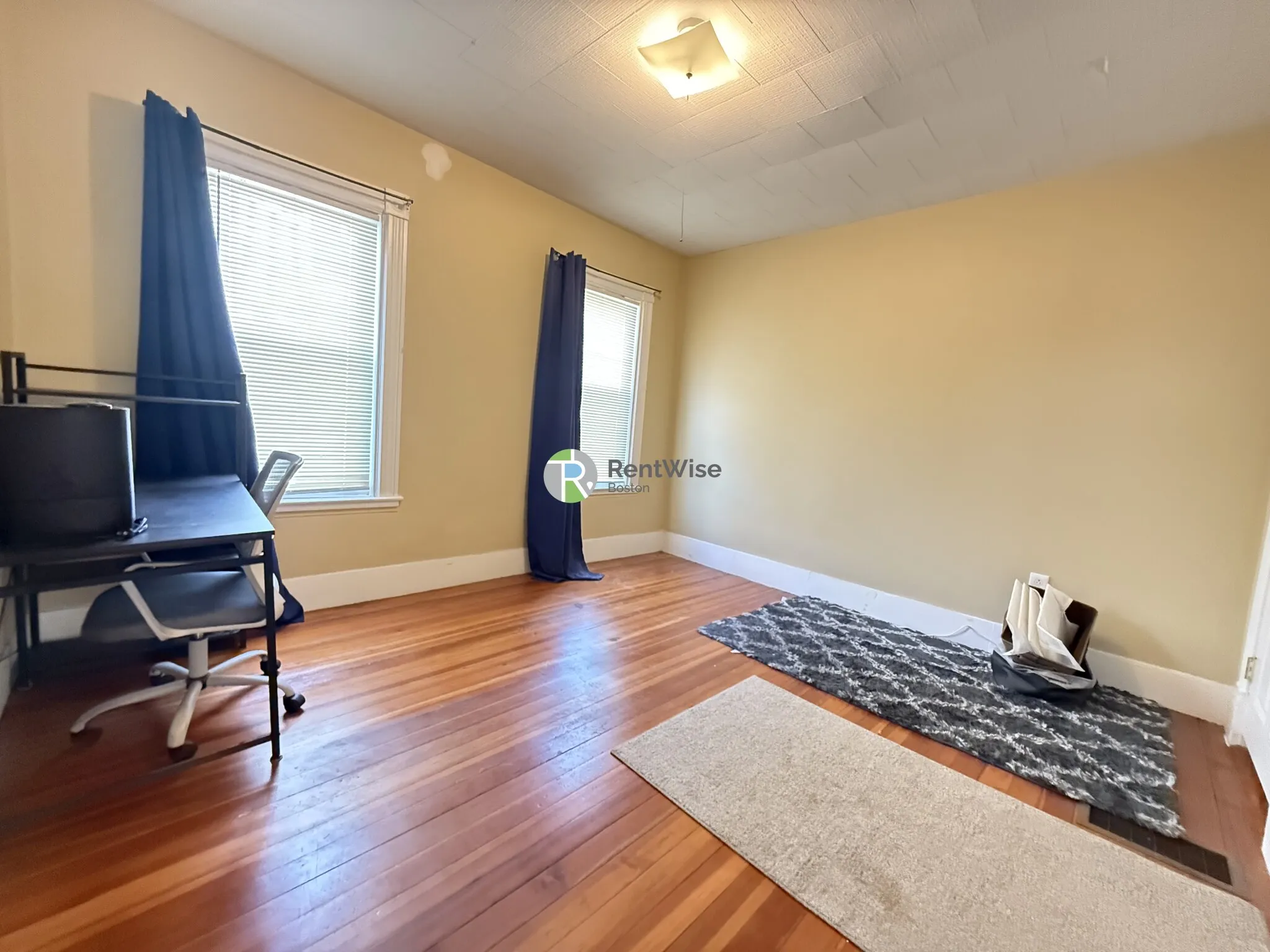3 bed, 1 bath apartment for rent at 53 Litchfield St Unit 0, Brighton — photo 8 of 16