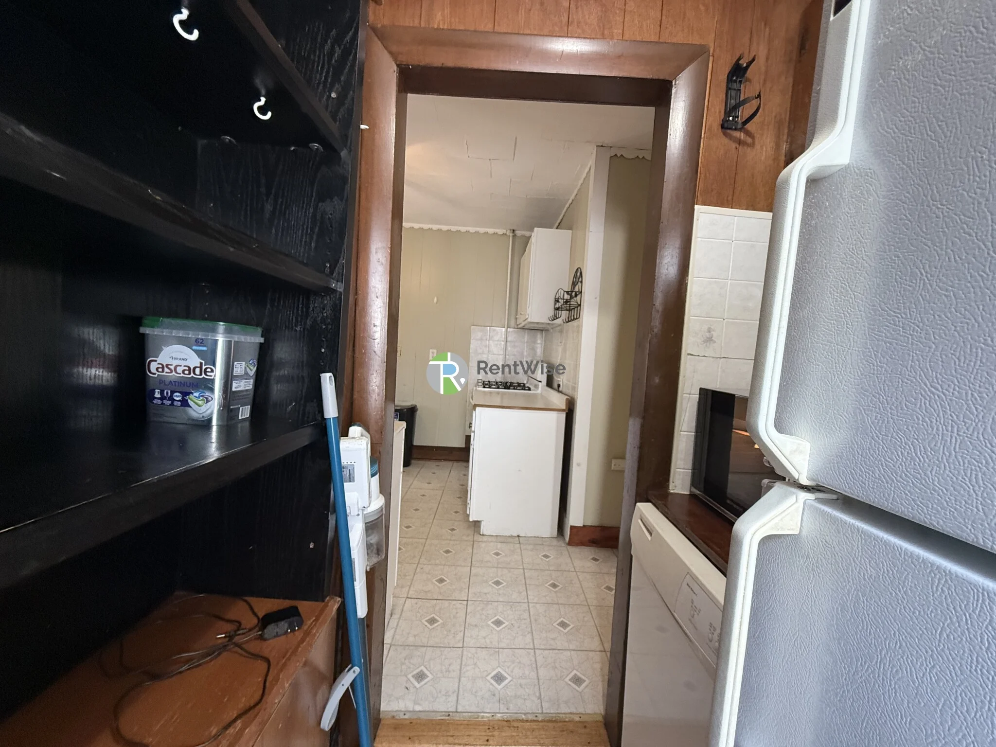 3 bed, 1 bath apartment for rent at 53 Litchfield St Unit 0, Brighton — photo 14 of 16